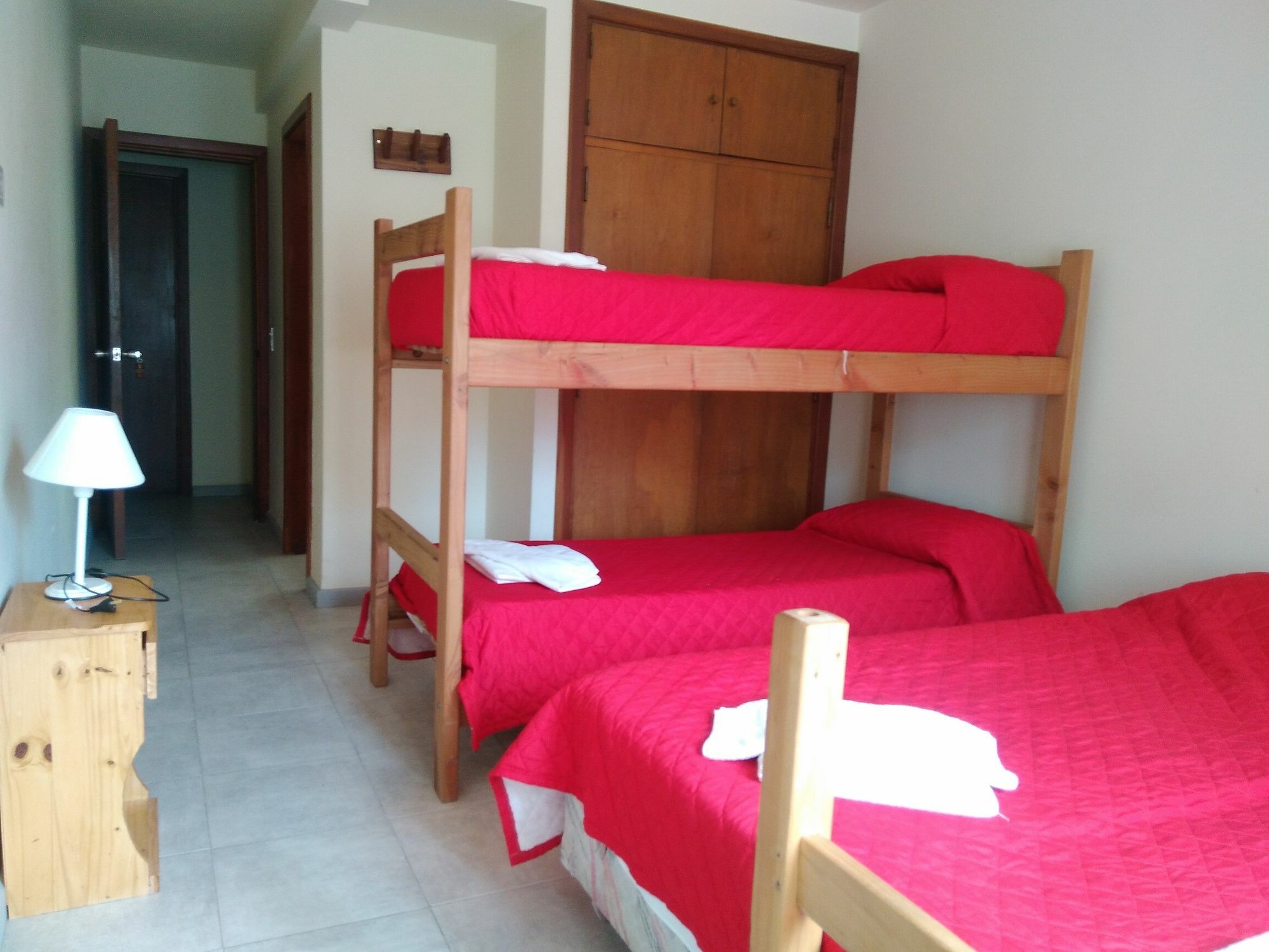 Hostel De La Plaza Amalia San Carlos de Bariloche Exteriér fotografie